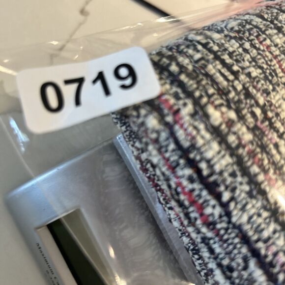 Theory Skirt 6 Small Mini Tweed Knit Raw Hem Exposed Zip Black White Red Boho - Picture 13 of 14